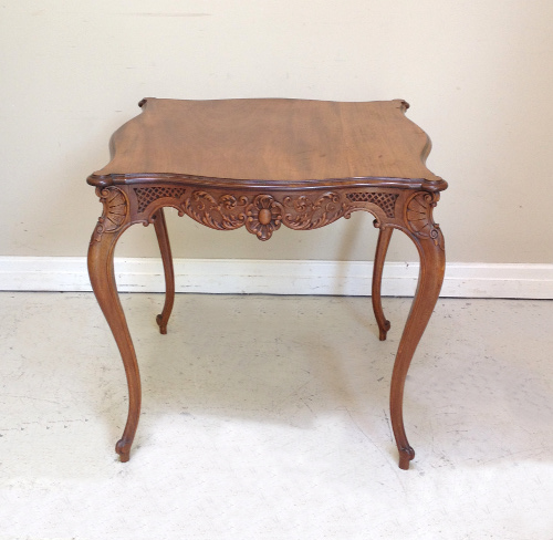 french antique small table